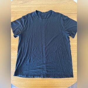 lululemon athletica Black Short Sleeve Tee